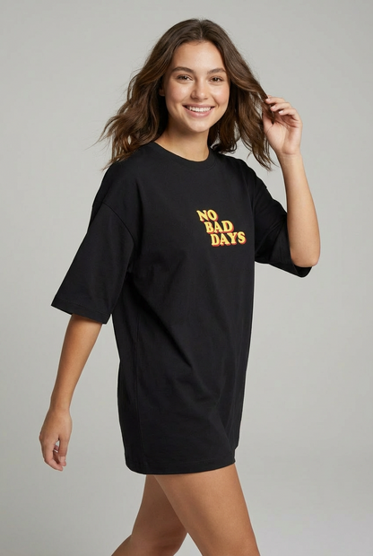 "NO BAD DAYS" Women's Oversized BLACK T-Shirt
